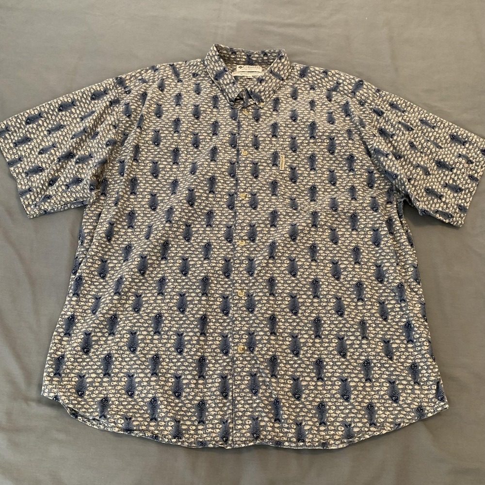 Columbia Shirt Mens 2XL Blue Fish Print Short Sleeve Button Front Cotton Casual